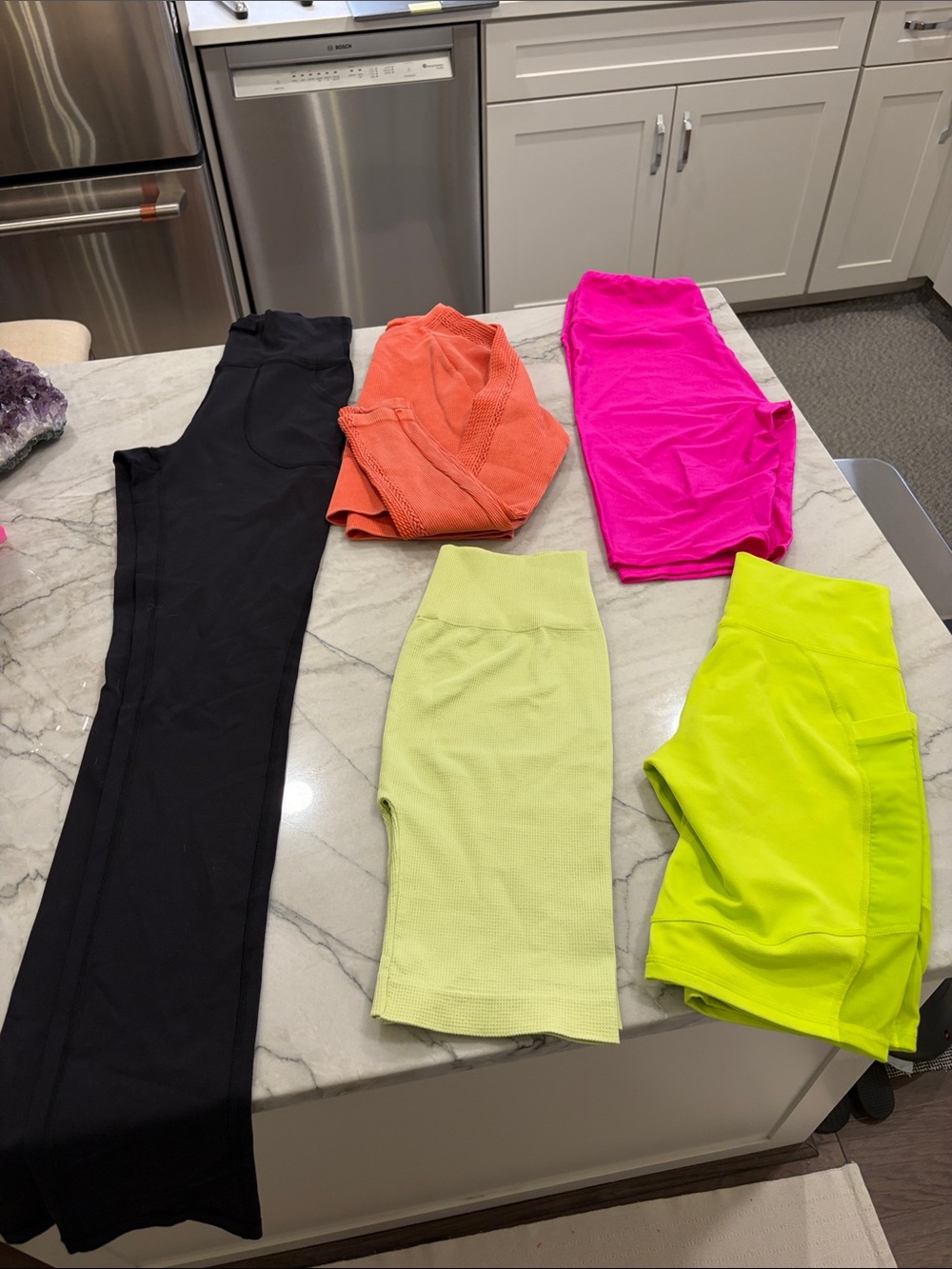 BUNDLE 5 PIECE Lululemon, Fabletics, Offline - shorts leggings top